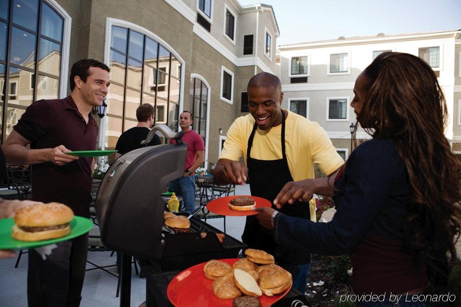 Staybridge Suites Elkhart North By Ihg Restaurant bilde